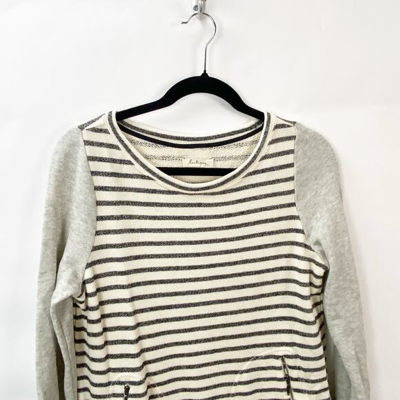 2/$30 Lou & Grey Medium White Gray Striped Pullover Sweatshirt Sweater - Picture 2 of 8